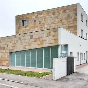 Casa Lucia Valentini Terrani Гостевой дом