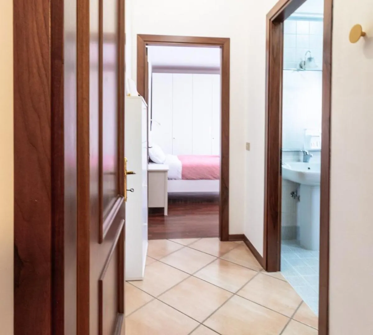 Comfort And Relax In Via Digione Padova Apartment